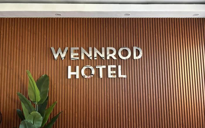 WENNROD HOTEL