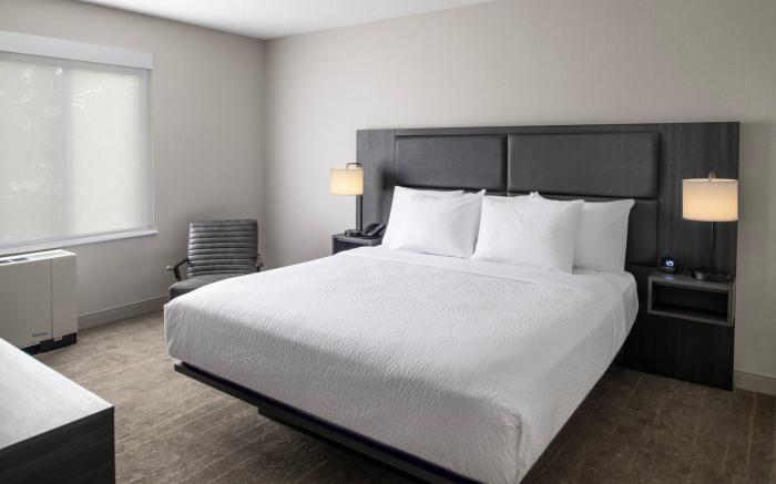Holiday Inn Express South Burlington Downtown By IHG