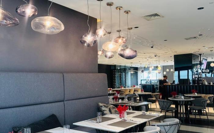 NOVOTEL SUITES Manila at MADR Excellence