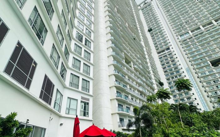 NOVOTEL SUITES Manila at MADR Excellence