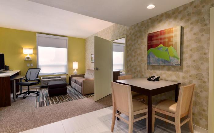 Home2 Suites By Hilton West Edmonton