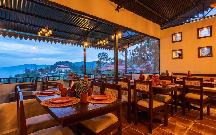 Maati resort by the lake hill