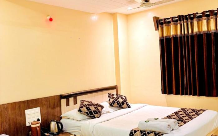 Goroomgo Sai Balaji Shirdi