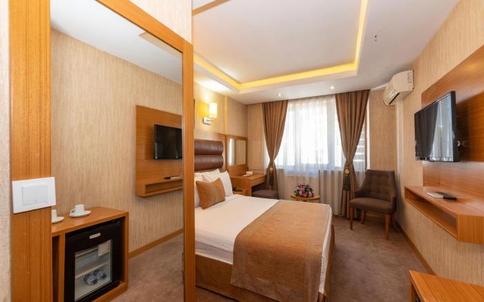 REGNO HOTEL