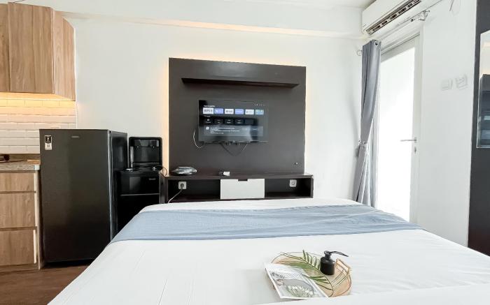 Cozy Good Studio Apt Urbantown Serpong By Travelio