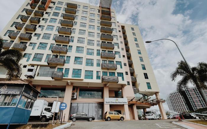 MUJJ Residence Near Imago and KKIA