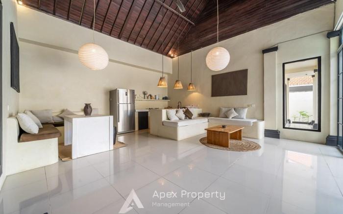 Central 3BR Villa Lolla Canggu