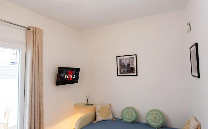 Cosy Deluxe Room "Eutixia" (B) Garden view