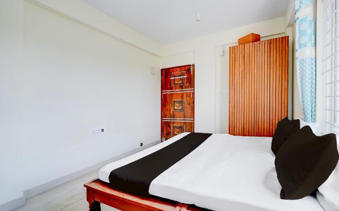 Hotel O Paradise Living