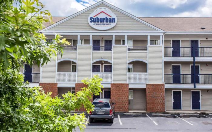 Suburban Studios Charlotte - Ballantyne