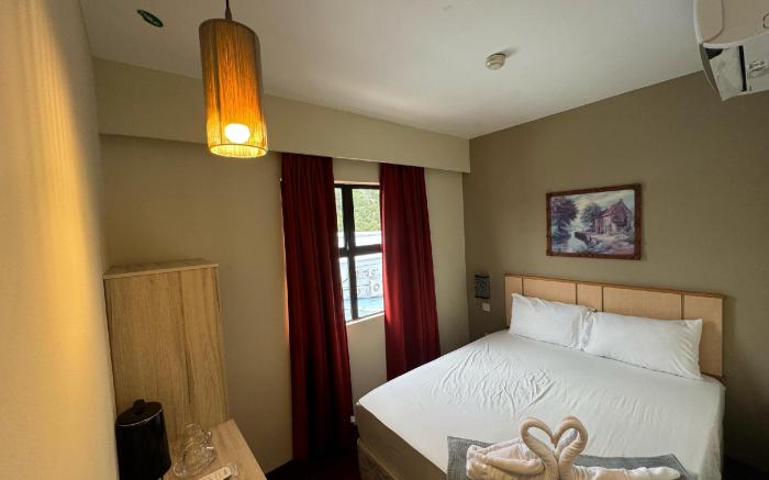 OYO 91158 Cozy Fox Hotel