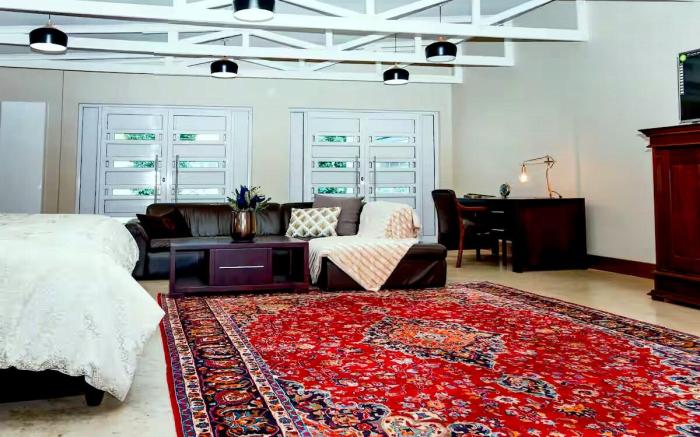 Modern Suite Near Port Elizabeth Airport