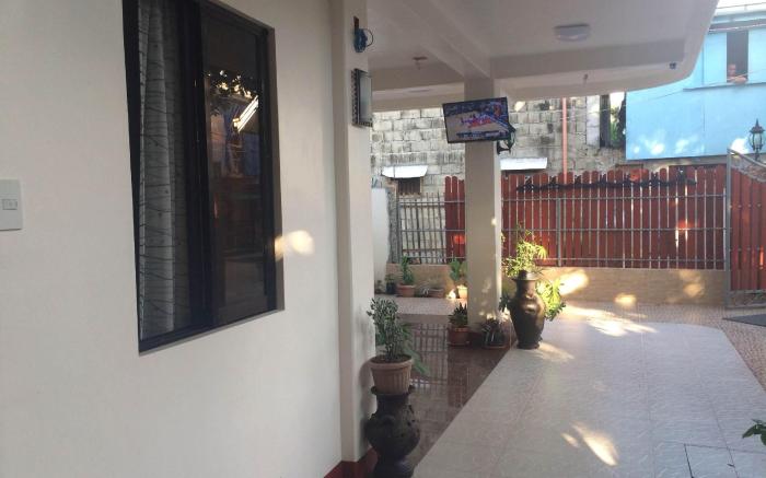 AJ Travellers Inn Annex