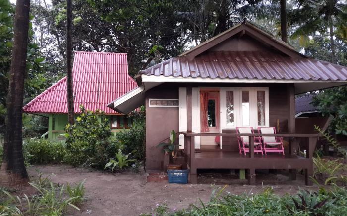 Phayam Coconut Beach Resort