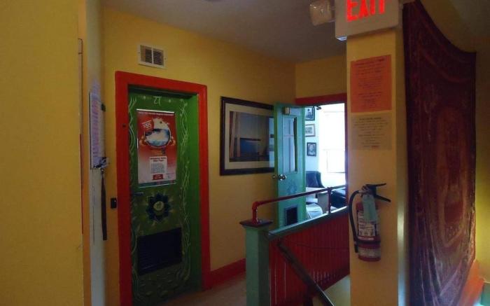 The Only Backpacker's Inn - Adults Only