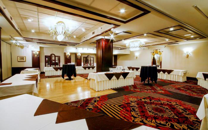 Hotel Palace Royal