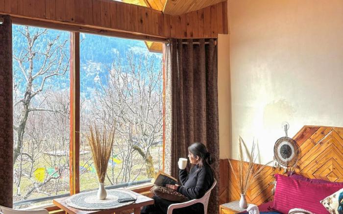 Kahaani: Private Chalet amidst Apple Orchards