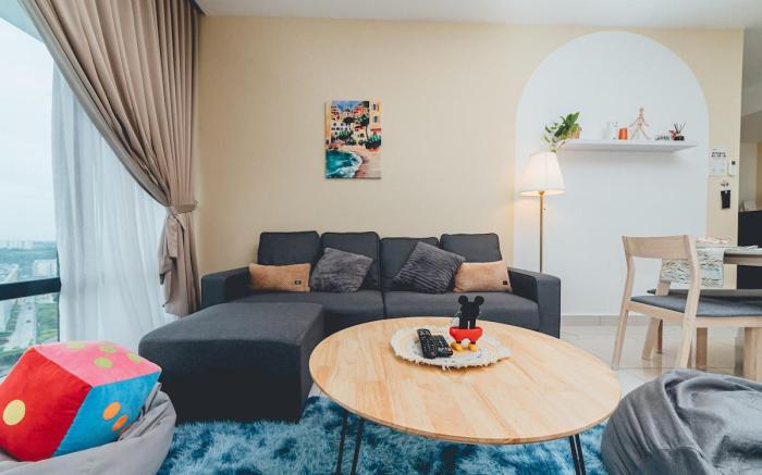 Mosaic Midvalley Starlit 3BR 8pax Bathtub Mahjong