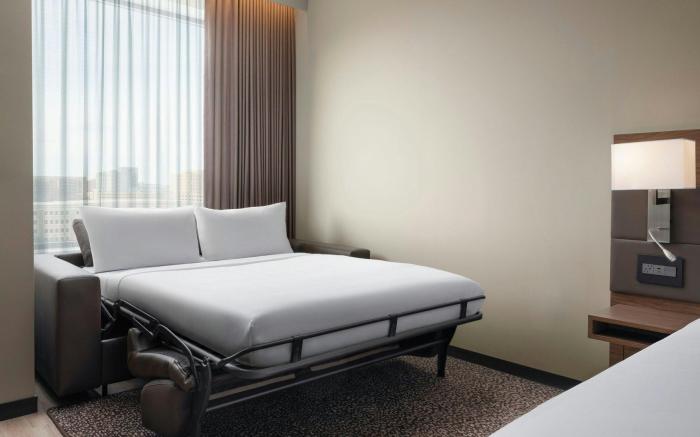 AC Hotel Detroit at the Bonstelle