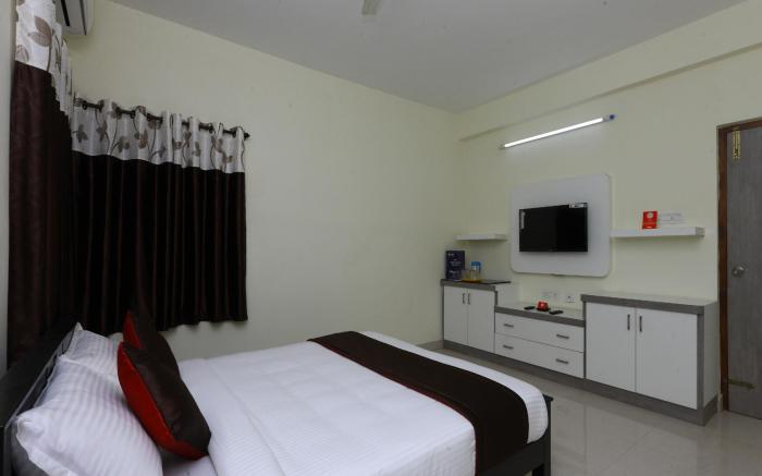 OYO 10123 The Posh Residency