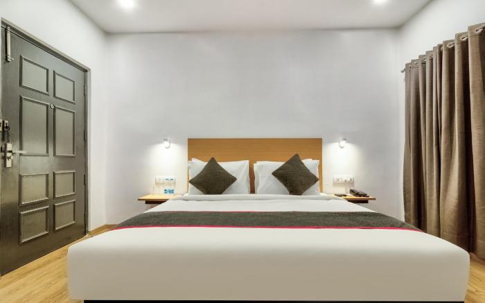 Super Hotel O Akash Ganga Park Circus