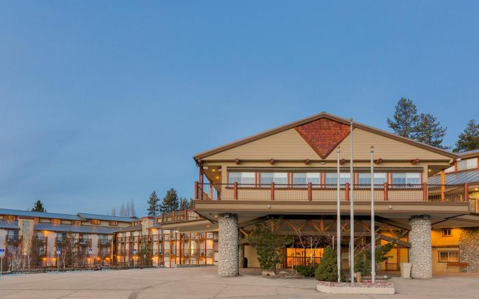 Holiday Inn Resort The Lodge at Big Bear Lake By IHG