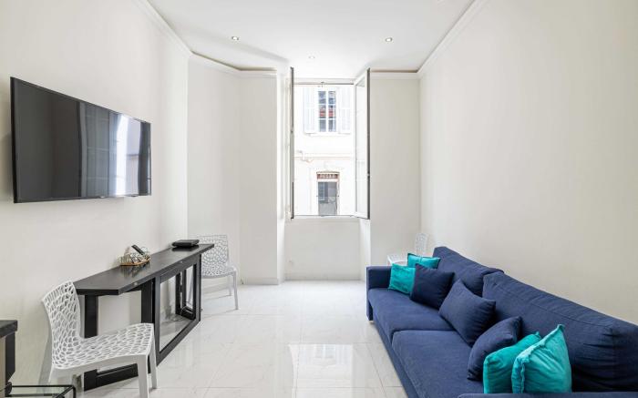 Lovely apartment - two bedrooms, near Croisette