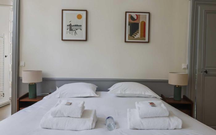 Exceptional apt - 2BR/4P- Notre-Dame Cathedral