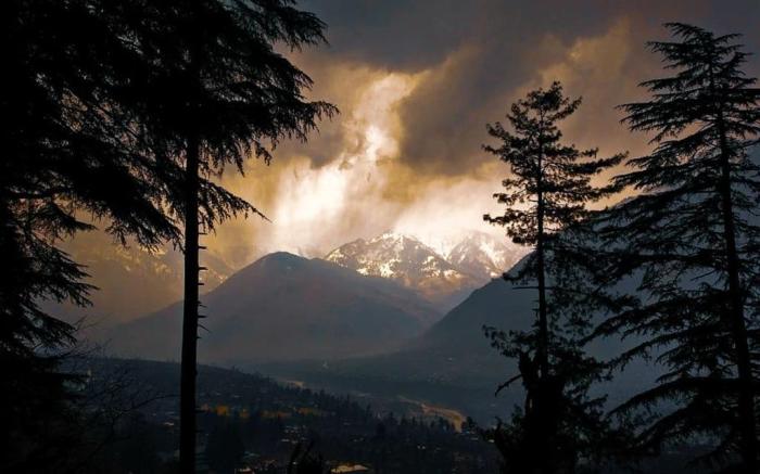 Snow Apple Resort by West Western