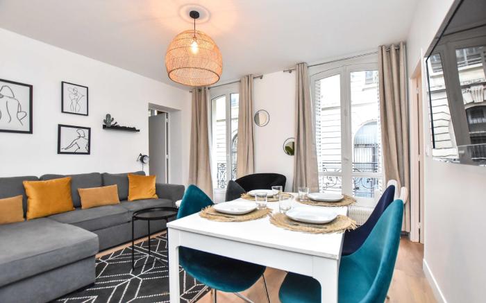 Superb apartment - 6 rooms - Paris center