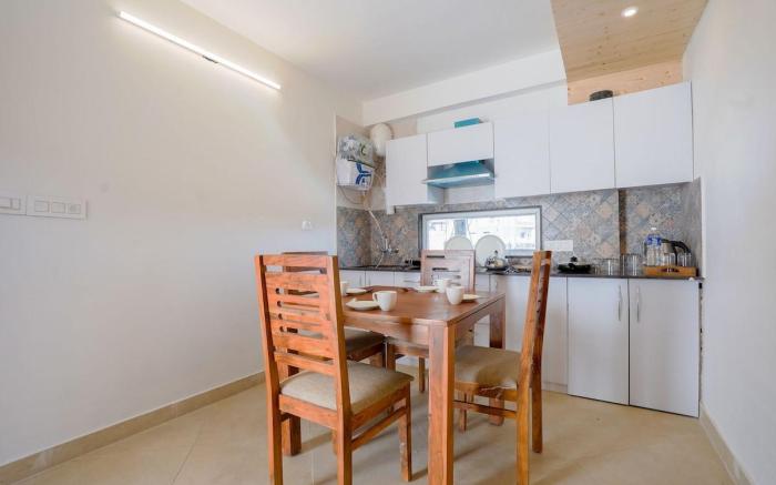 Toddy  - Duplex with Kitchen | 1Km from Mall Road