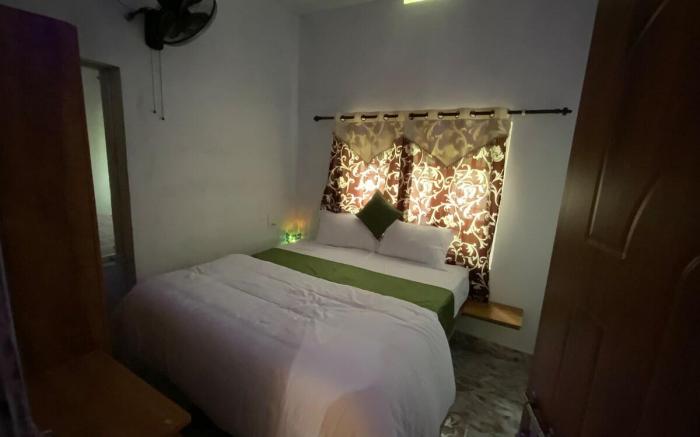 3 premium bedroom to family stay