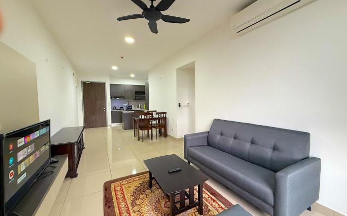 Spacious 3BD W 2BA & Kitchen @ M Vertika (B-12-02)