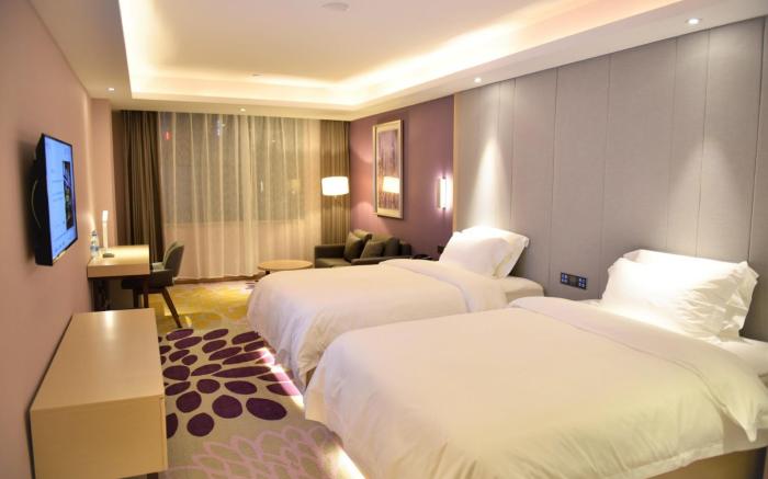 Lavande Hotels·Zhuhai Gongbei Port Fuhuali