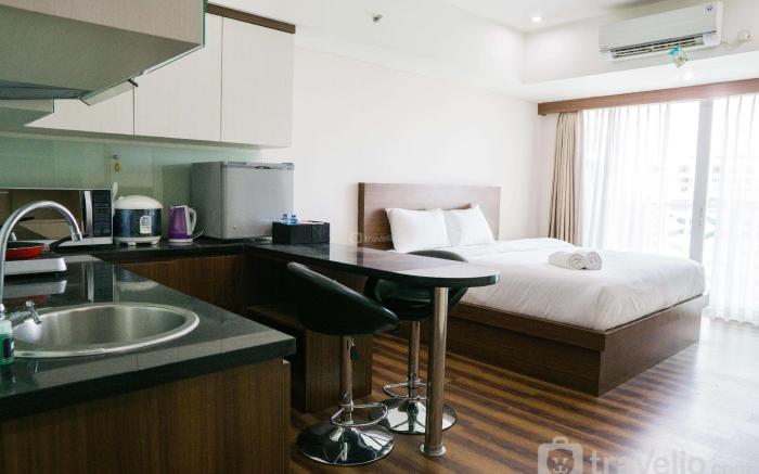 Studio Apartment @ Tamansari La Grande By Travelio