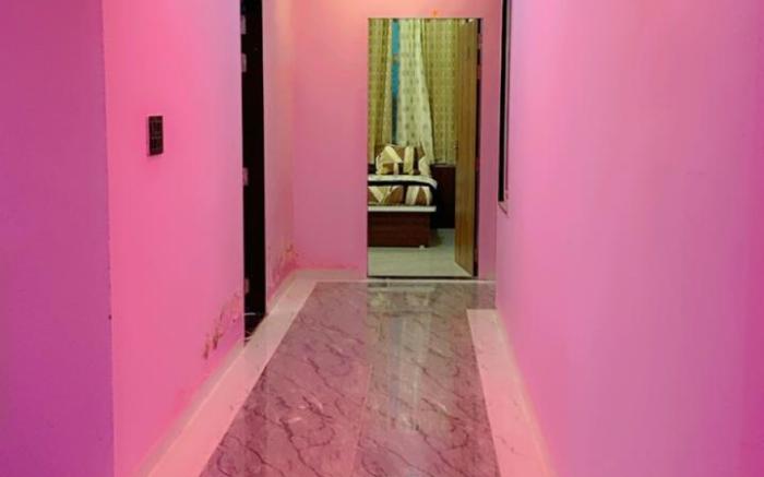 Hotel Radha Raman
