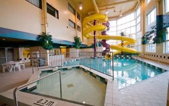 Canad Inns Destination Centre Polo Park