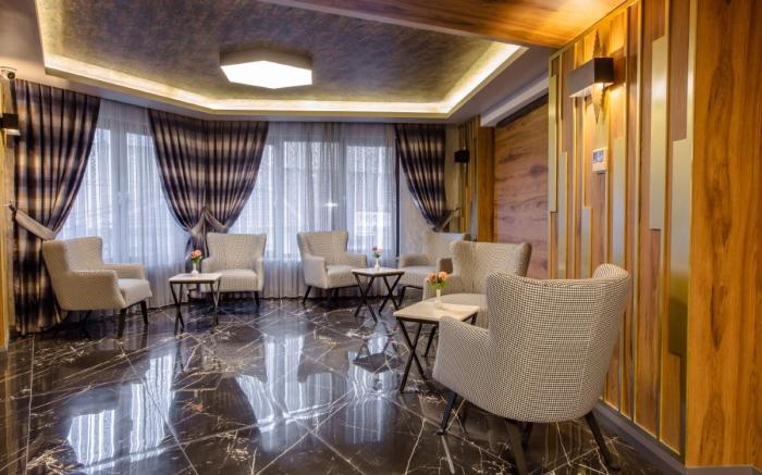 Kayhan City Hotel