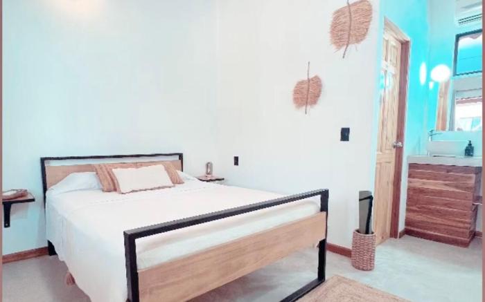 Calipso Ocean Lodge- Avellana Beach Hotel