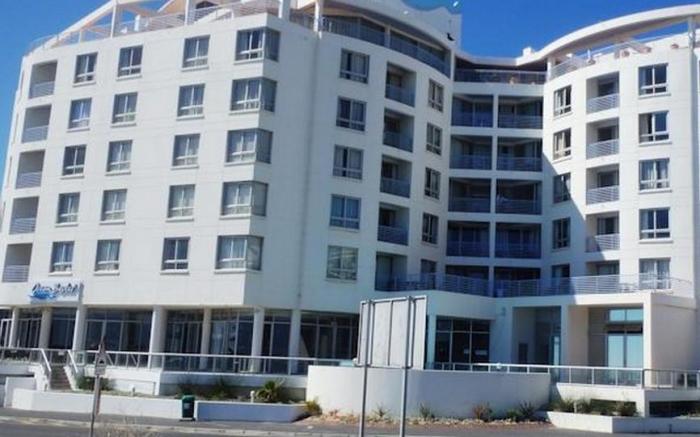 Ocean Breeze Hotel