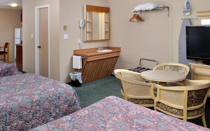 Hope Inn and Suites in Hope