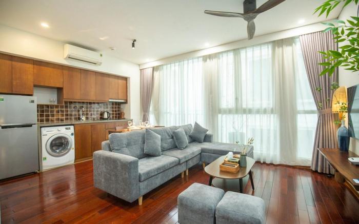 XOI Saka_501_2BR-65m²_Balcony_Lakeside_Kitchen@CBD