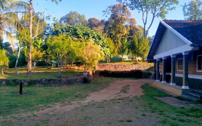 The 12 luxury stay Thekkady 