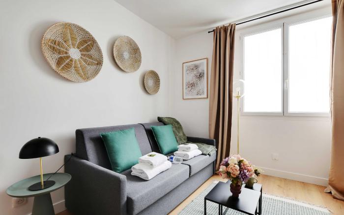 Peaceful Studio -2P- Moulin Rouge