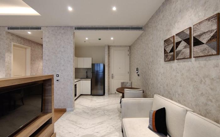 Studio Stay | Leela Residence