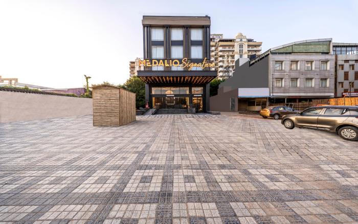 Medalio Signature Chandigarh Zirakpur