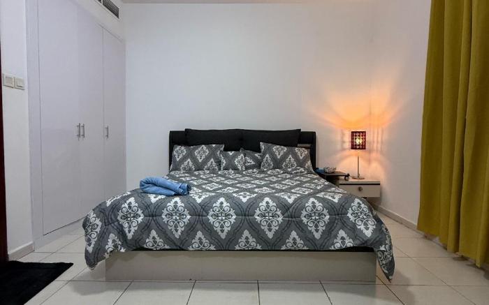 2  bed cosy apartment near Dubai sharjah border