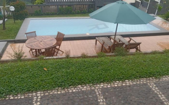 Luxury hotel