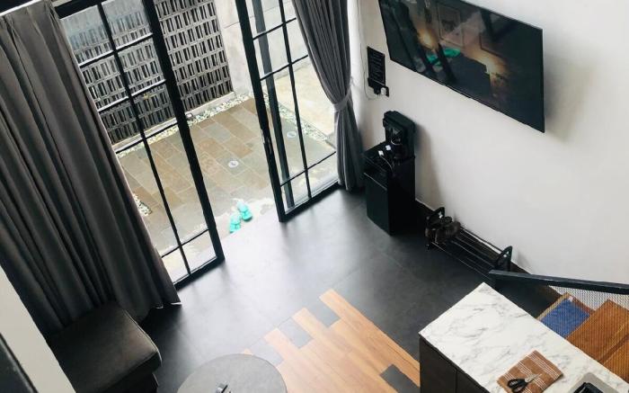 Kerobokan Alisa 2BR Modern Private Villa with Pool