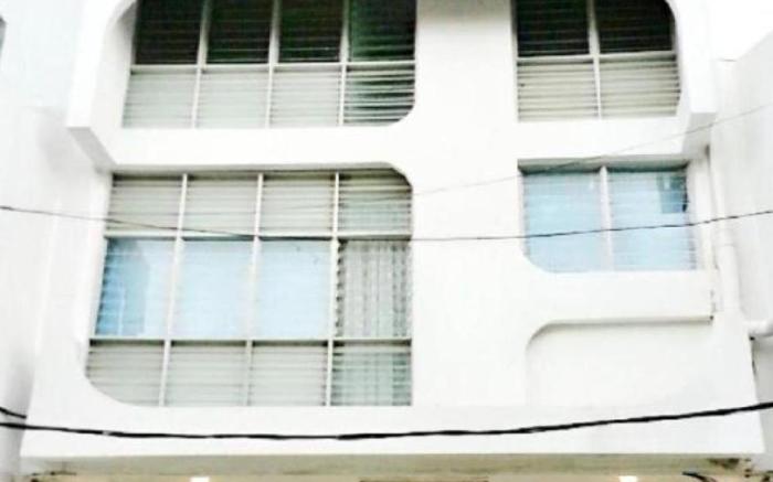 Elephant House Hotel
